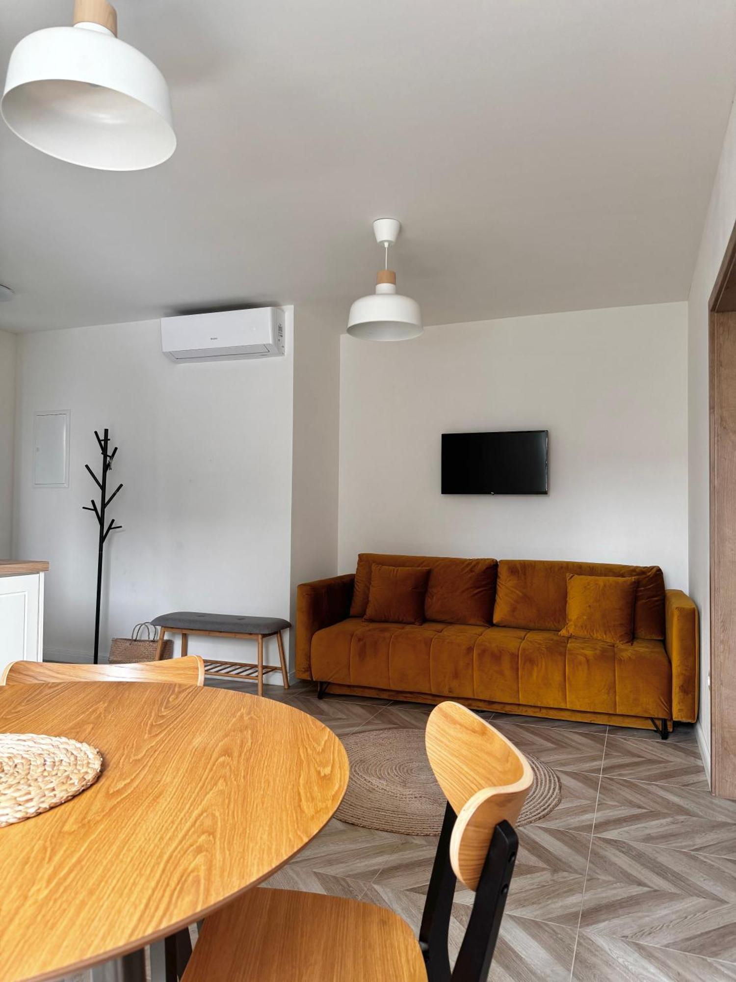 Kopr Apartment Pritluky Exterior photo